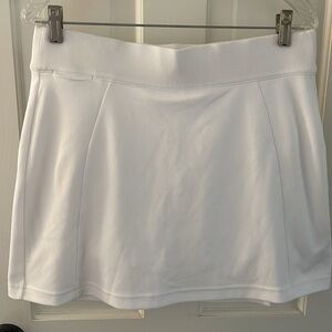 Adidas Golf Skirt. SZ 6